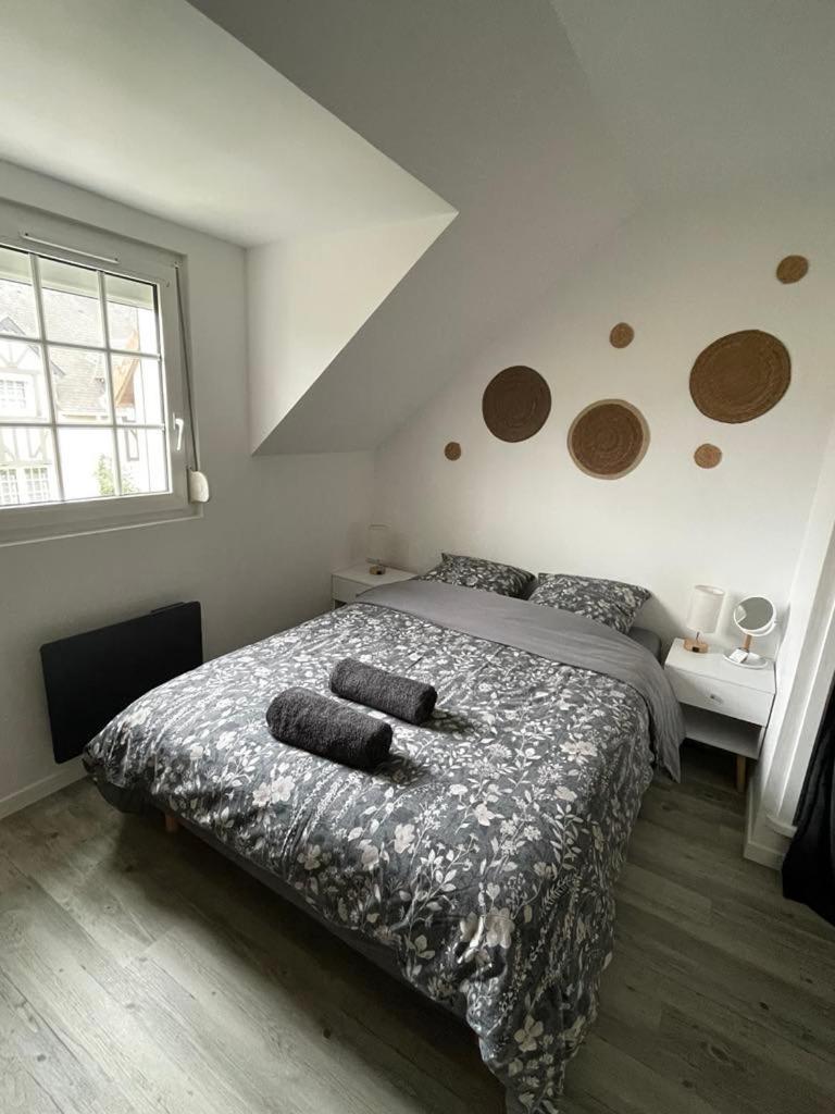 "O'Dbark" - Duplex 2 Etoiles - A 100M De La Plage Avec Jardin Courseulles-sur-Mer Luaran gambar
